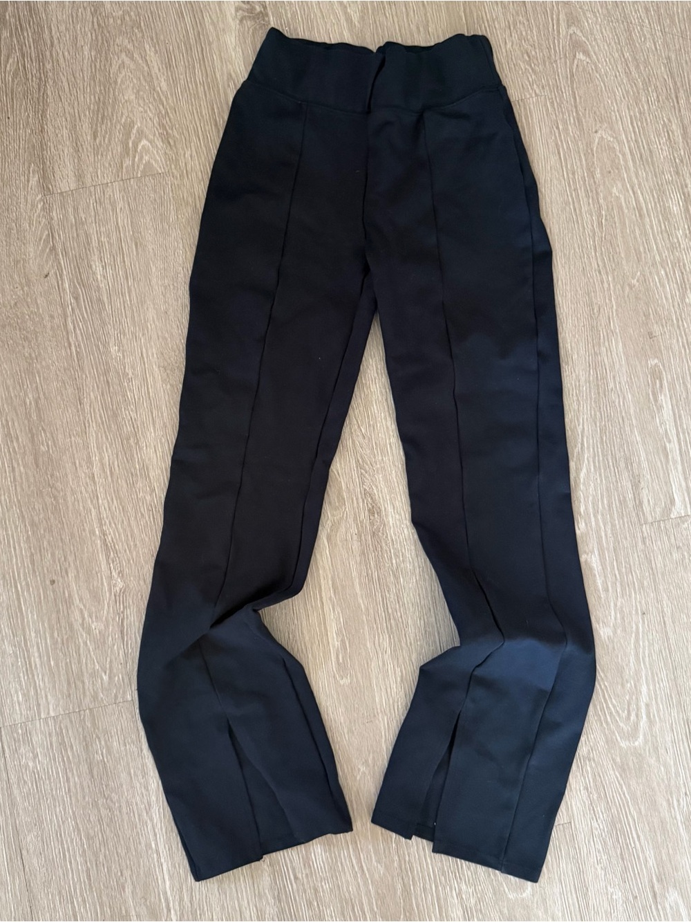 Abercrombie Fitch black stretch pleated pants sz S